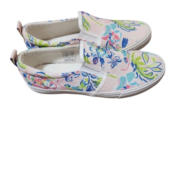 Charlie Paige Shoes - Floral Canvas Slip-On Sneakers Sz 8 New In Box
